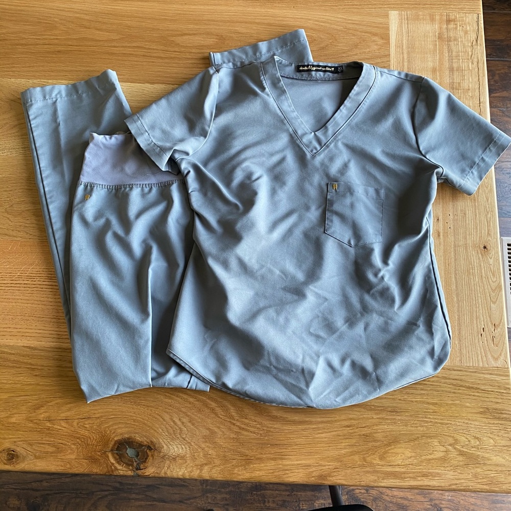 Dental Hygiene Nation XS Scrubs Grey